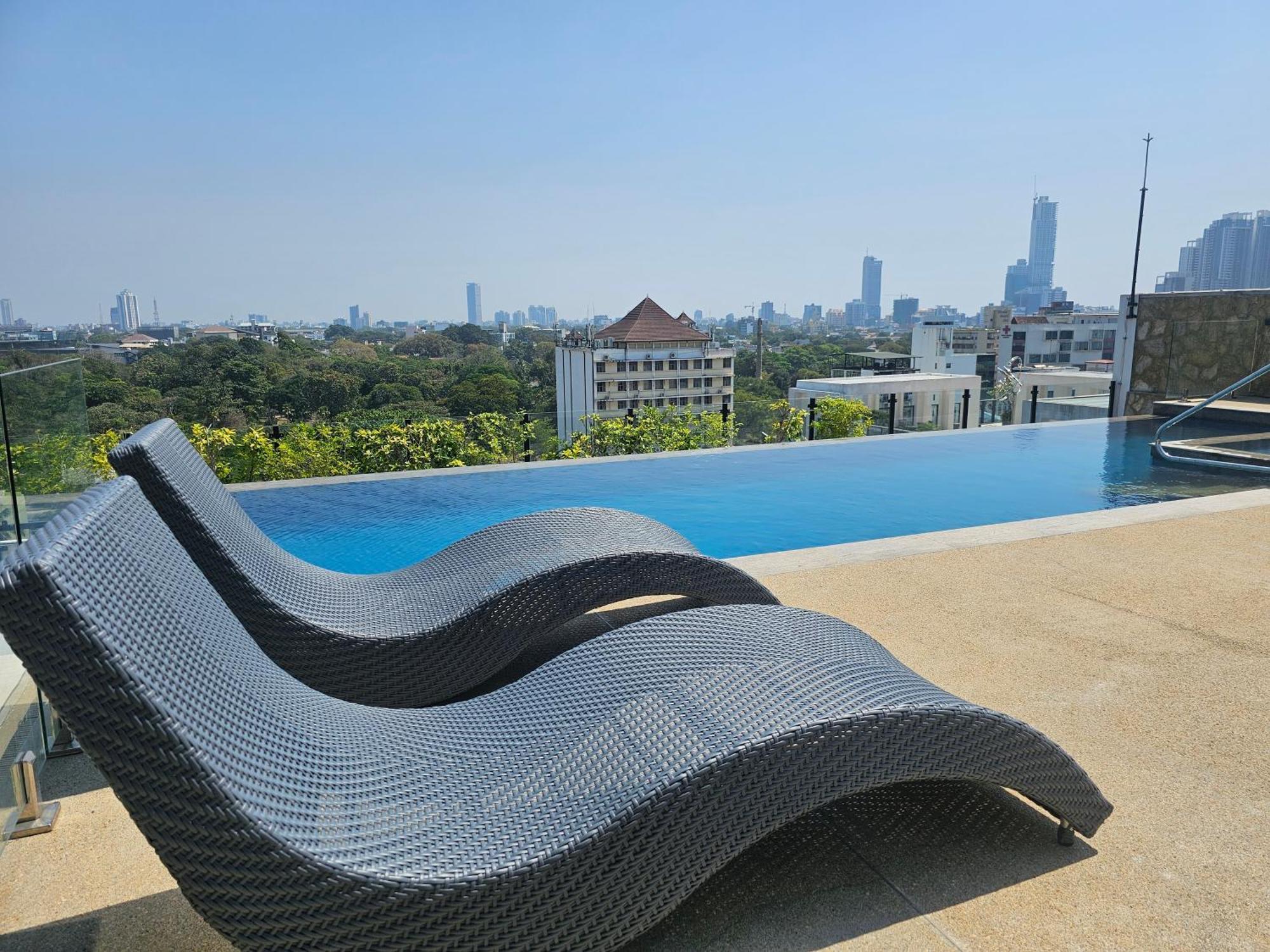 Vaux Park Street - A Collection Of 8 Luxury Lofts Aparthotel Colombo Kültér fotó