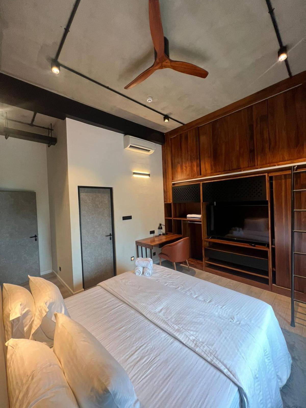 Vaux Park Street - A Collection Of 8 Luxury Lofts Aparthotel Colombo Kültér fotó